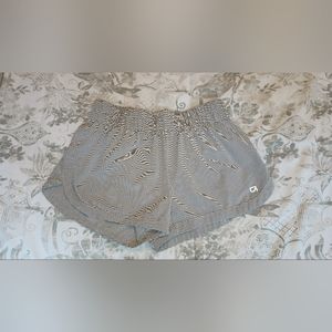Gap Fit Running Shorts - XS